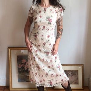 Ronni Nicole Floral Lace Maxi Dress - Cream and Pink